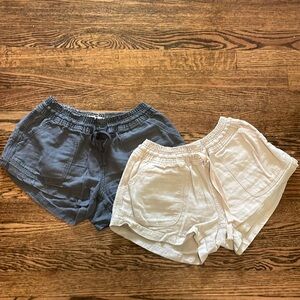 Altar’s State super soft linen shorts, Small, In excellent condition